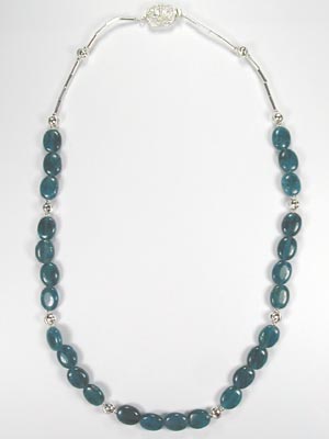 apatite ovals necklace apatite ovals necklace